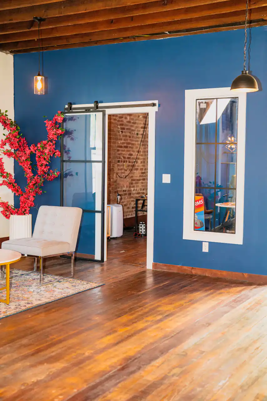 NEXUS lounge and reception